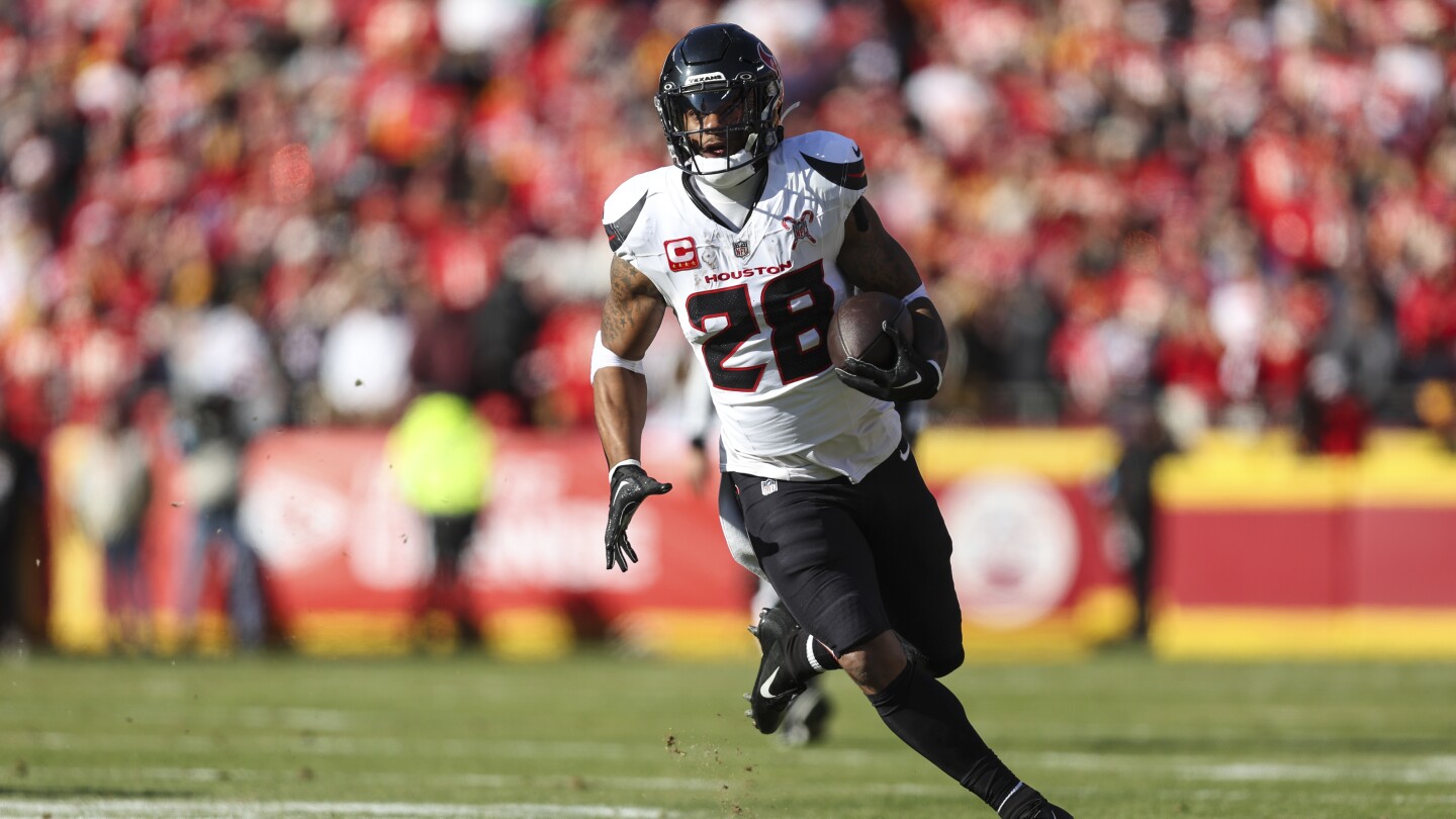  Report: Joe Mixon is not expected to play this season