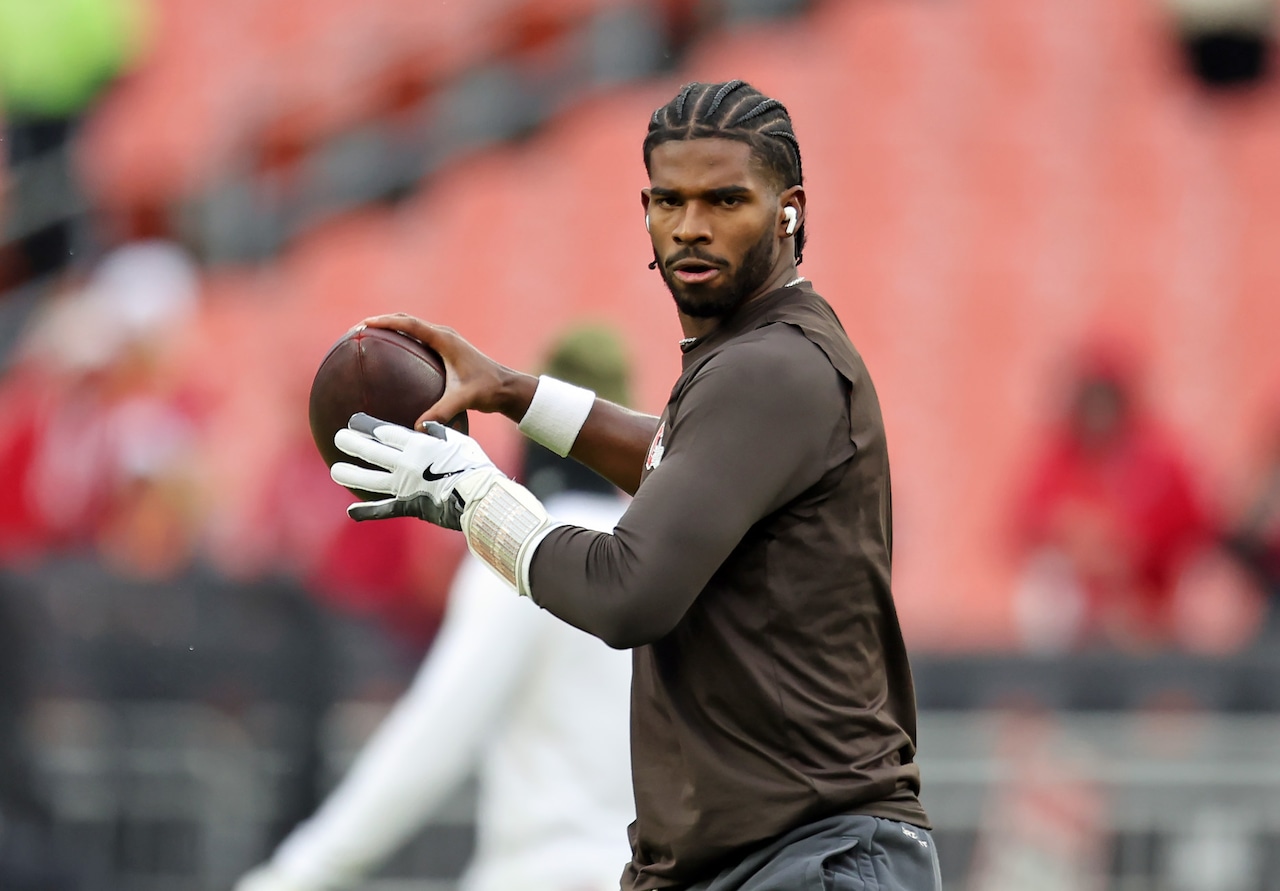  Shedeur Sanders solid in bad weather as Browns stay close to 49ers– Terry Pluto’s halftime scribbles