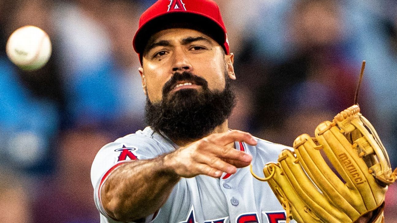  Source: Angels, Anthony Rendon in talks to buy out final year of deal