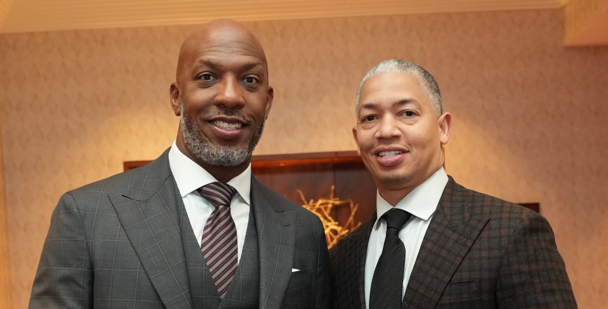  Sportswriter, Pro Poker Player Contrasts Tyronn Lue with Chauncey Billups