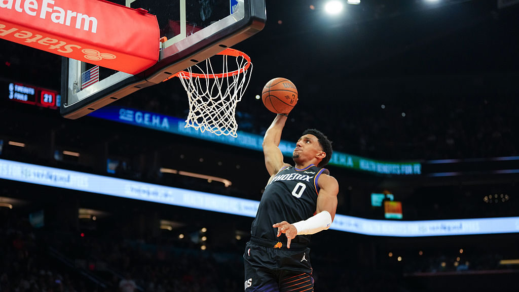  Suns locate defensive footing to cruise by Jazz