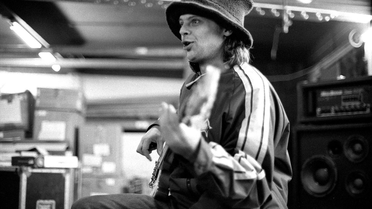  Stone Roses and Primal Scream Bassist Gary “Mani” Mounfield Dies at 63