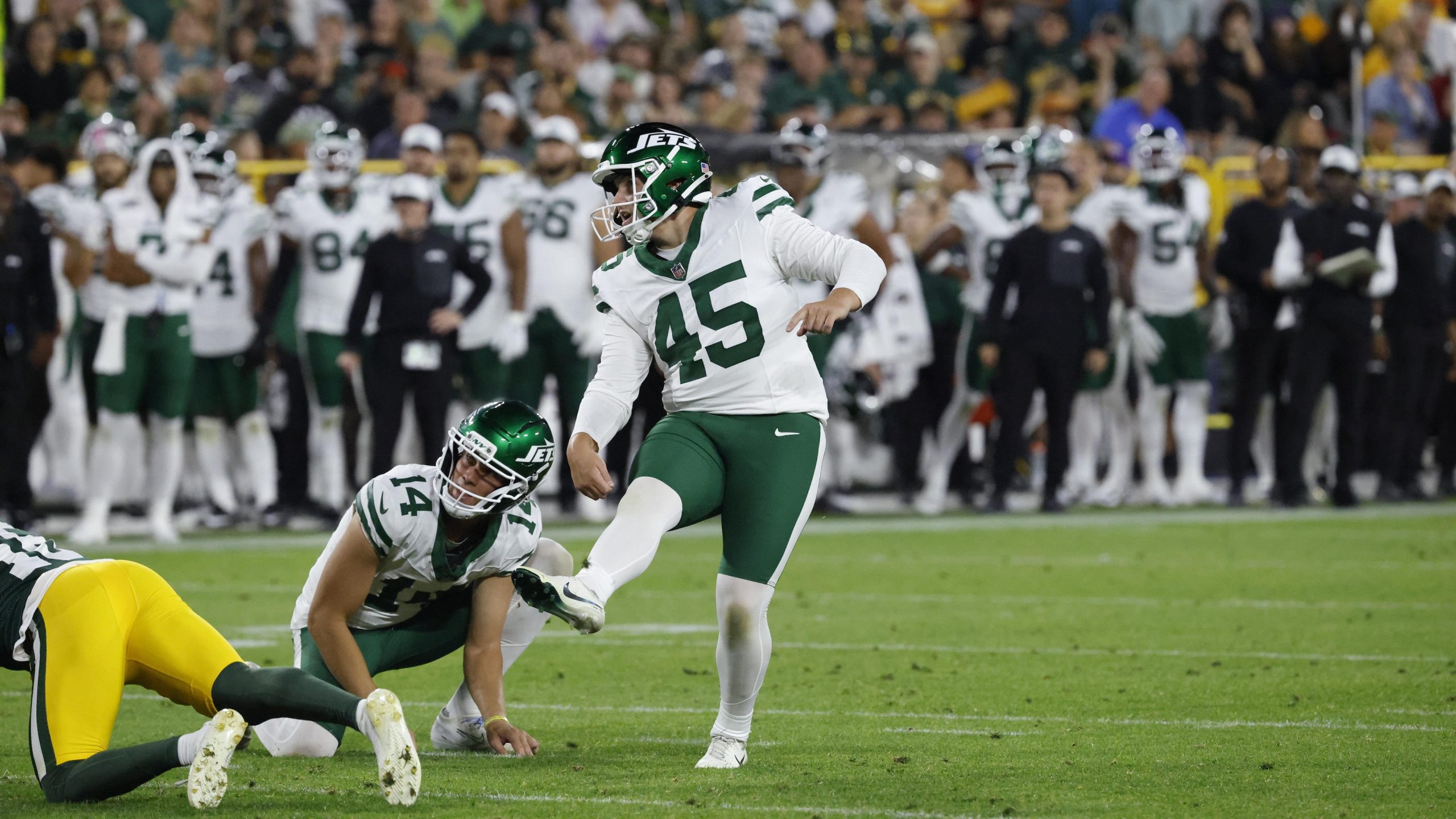  ‘The Thiccer Kicker’ Harrison Mevis Will Start over Karty vs. 49ers, Rams HC Confirms