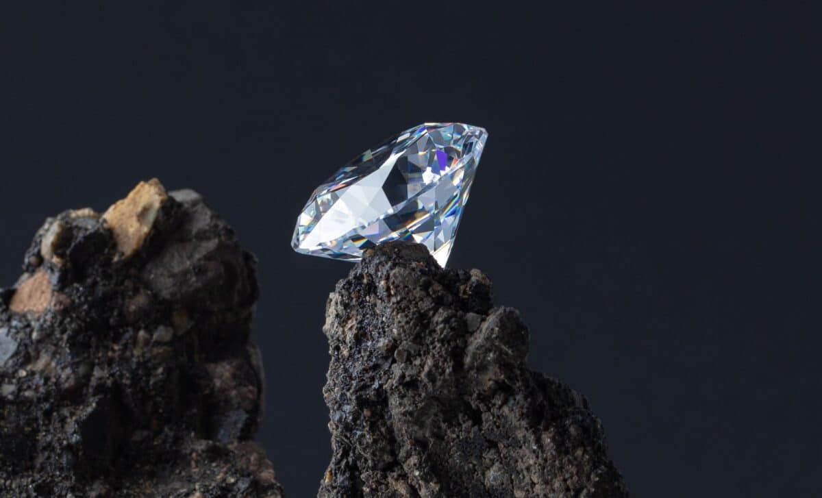  This Family Unearthed a Massive 2.79-Carat Diamond With a $2 Toy Kit