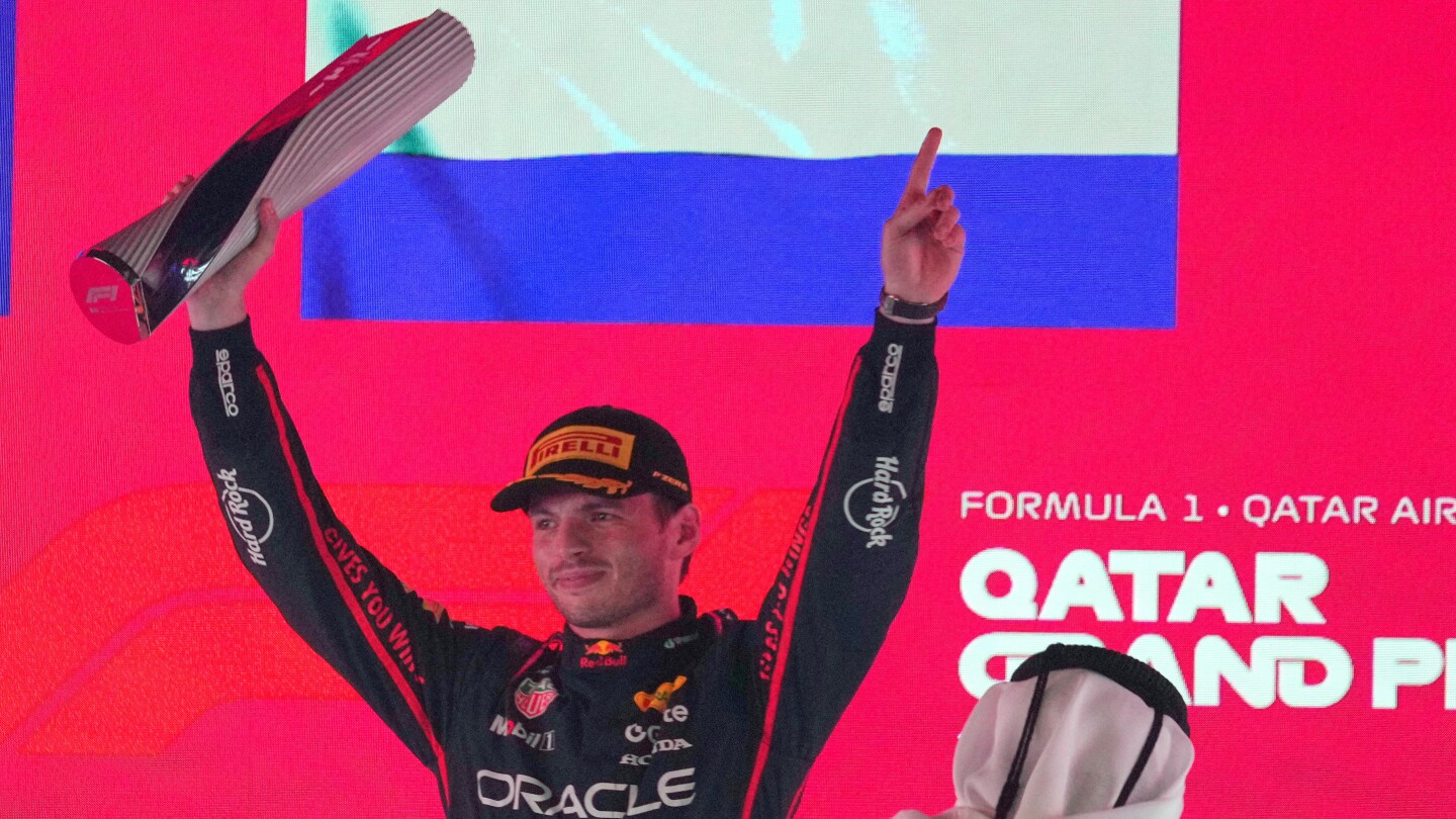  Verstappen wins Qatar GP as F1 title fight goes to final race