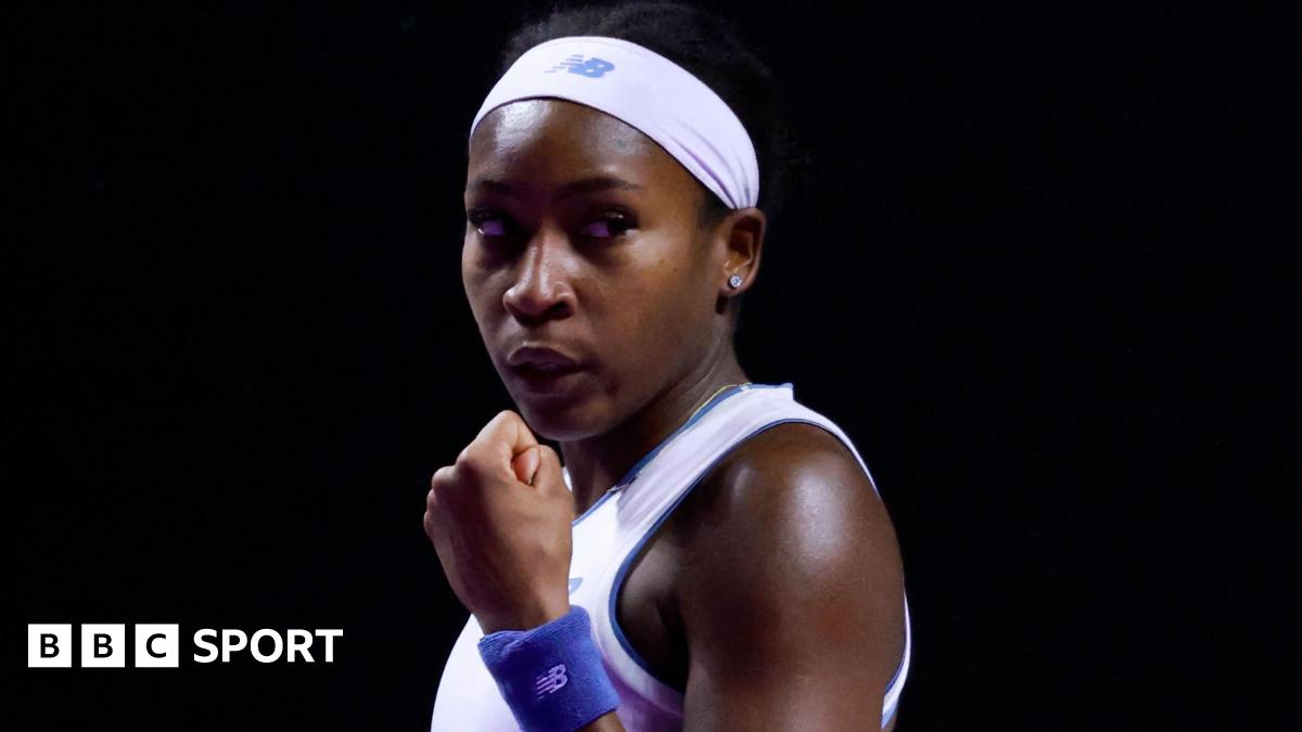  WTA Finals: Coco Gauff remains in contention by eliminating Jasmine Paolini