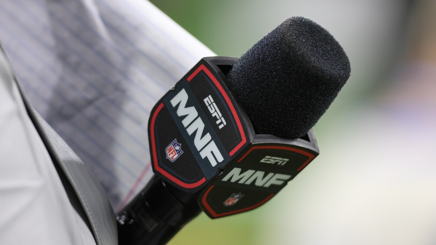  Without YouTube TV audience, Monday Night Football audience drops 21.4 percent from Week 9 2024