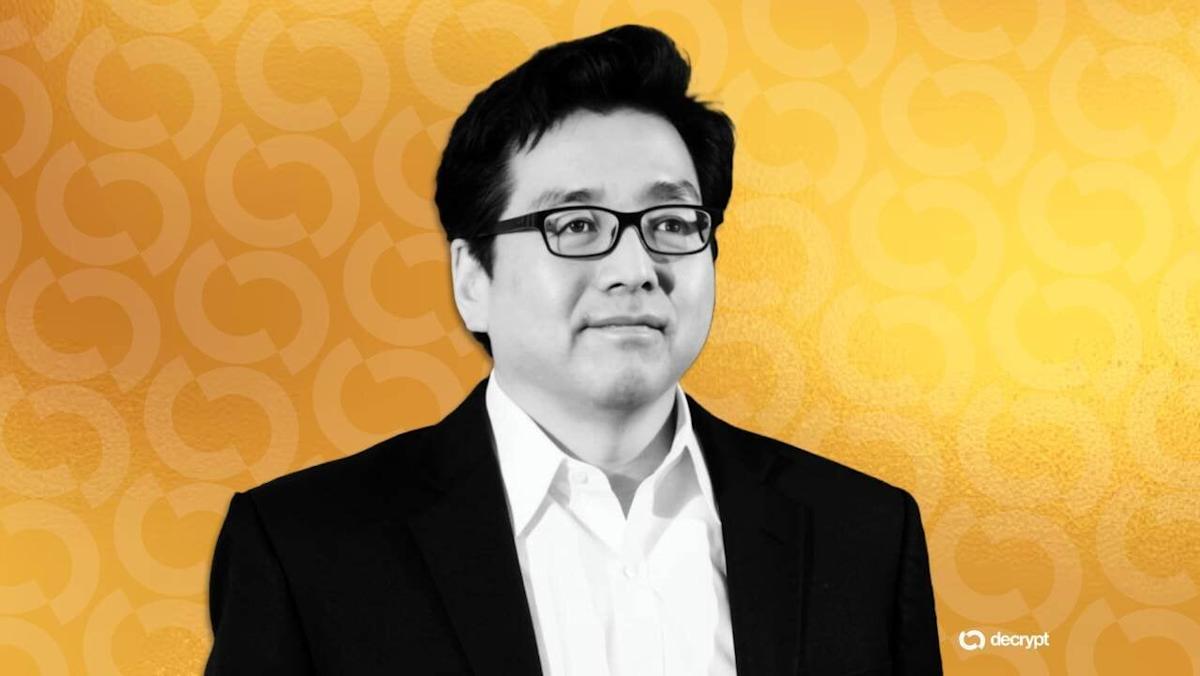  Tom Lee Calls for 100x Ethereum ‘Supercycle’ Like Bitcoin as BitMine Adds More ETH