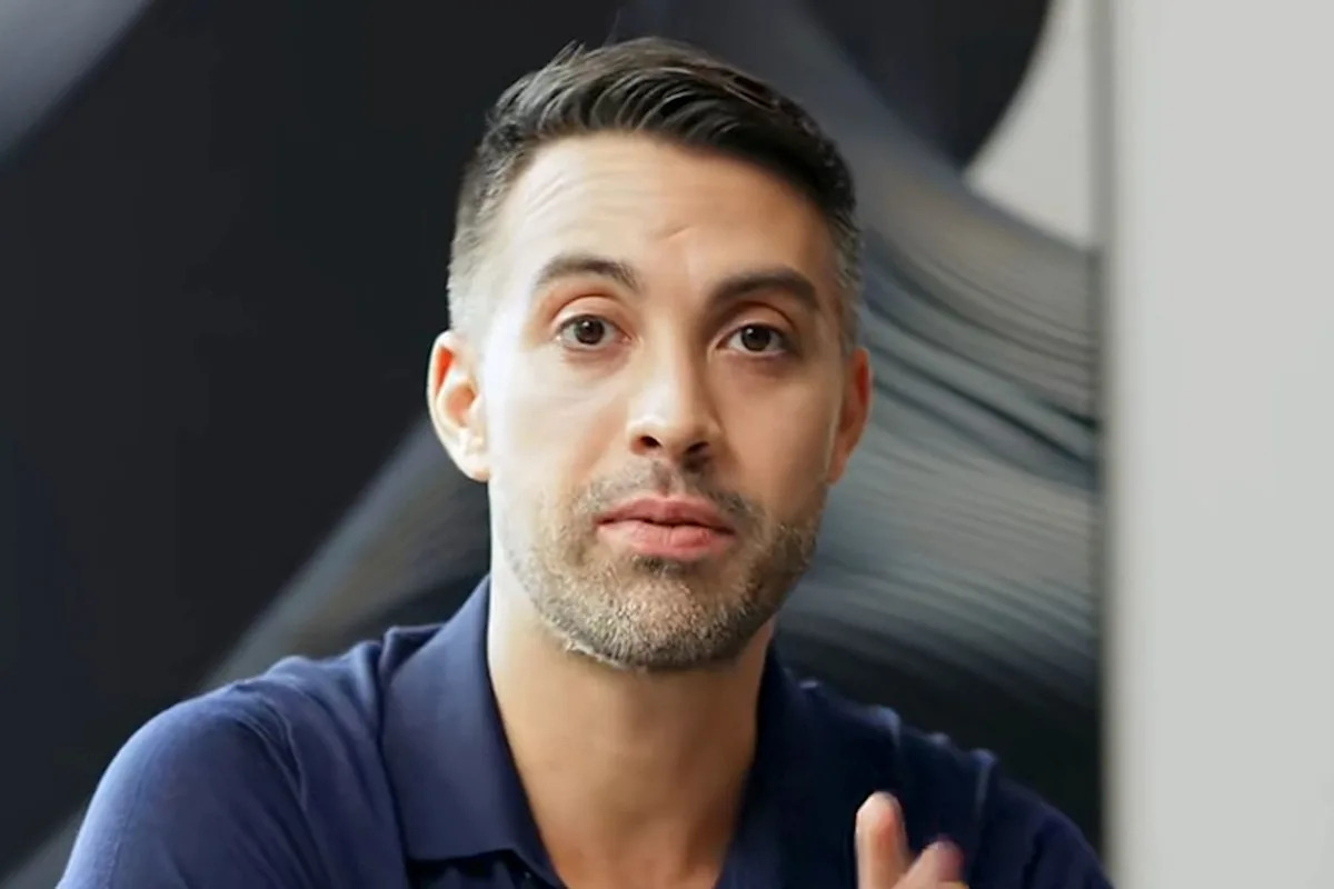  CEO Apologizes After Marketing Email for Black Friday Suit Deals Told Customers to ‘Grow the F— Up’