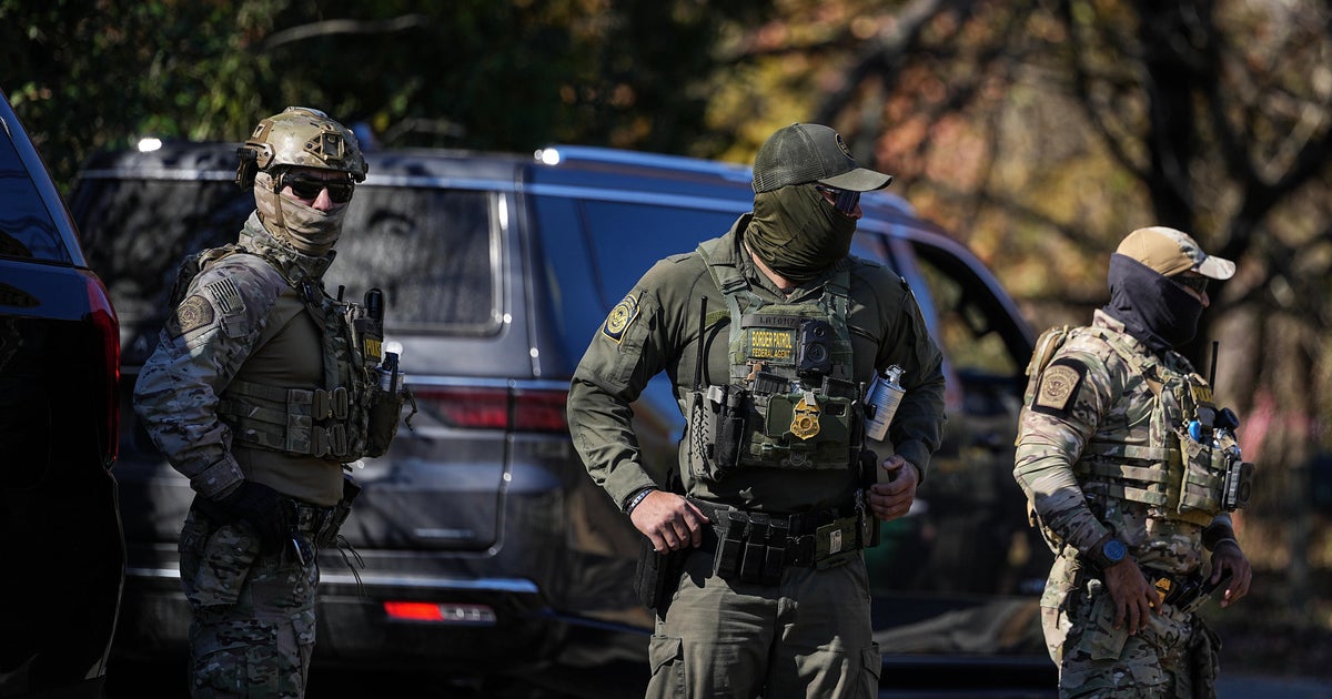  Feds bringing North Carolina immigration enforcement actions to Raleigh, mayor says, as they stay in Charlotte as well