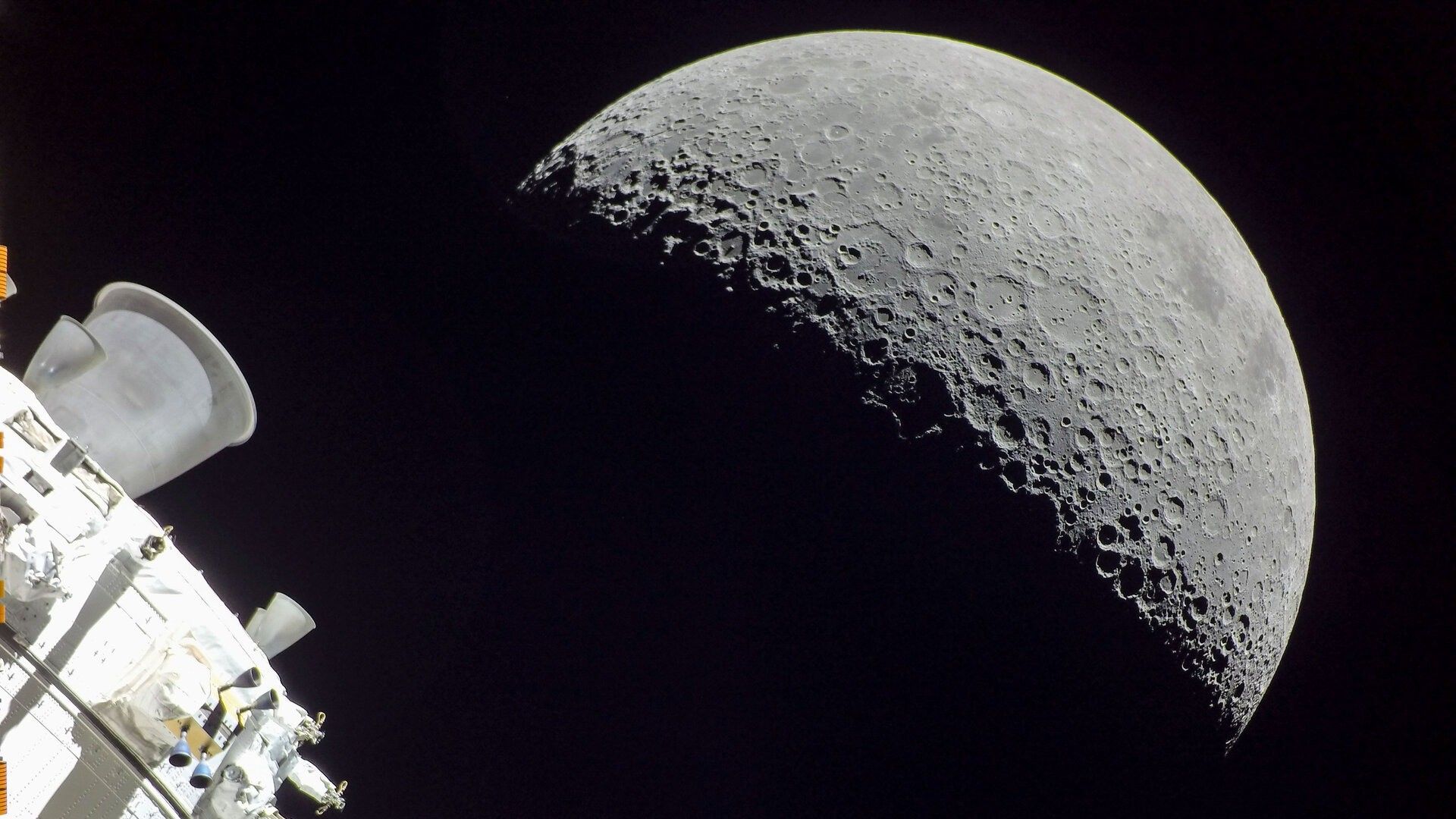  US military wants to track ‘potential threats’ coming from the moon