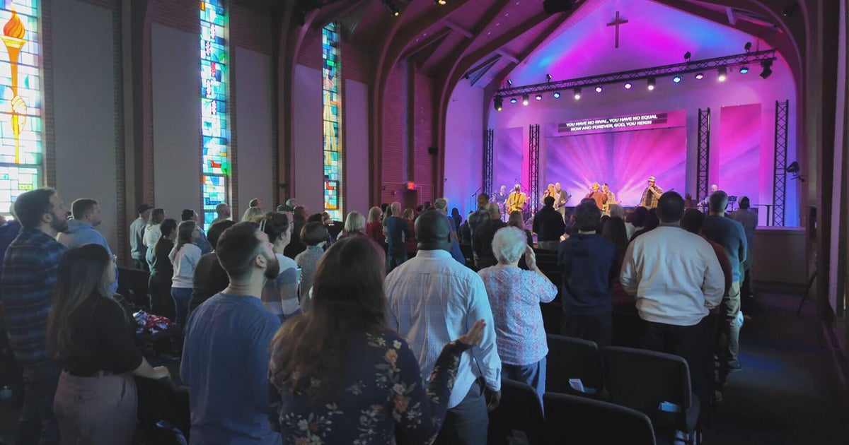  More Americans than ever attend nondenominational churches. Experts say it’s a major shift in U.S. Christianity.