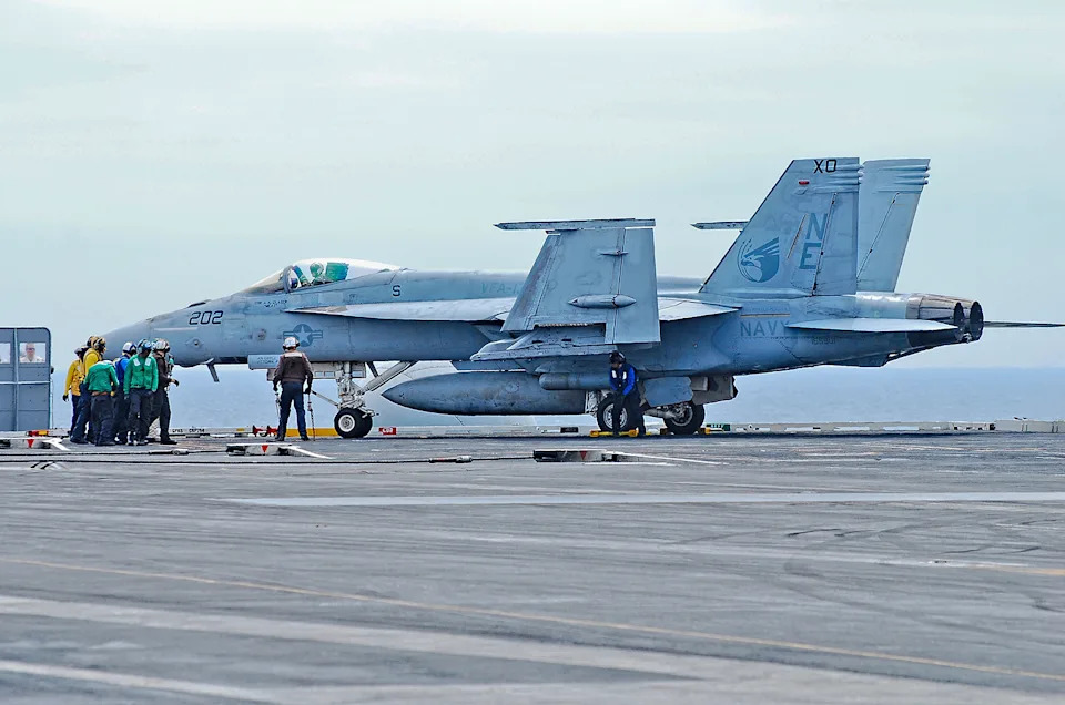  Boeing F/A-18E/F Super Hornet
