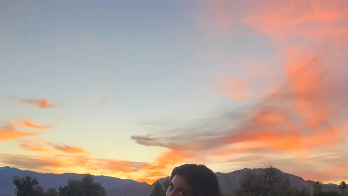  Kylie Jenner Takes the Plunge With Her Daring Little Black Dress