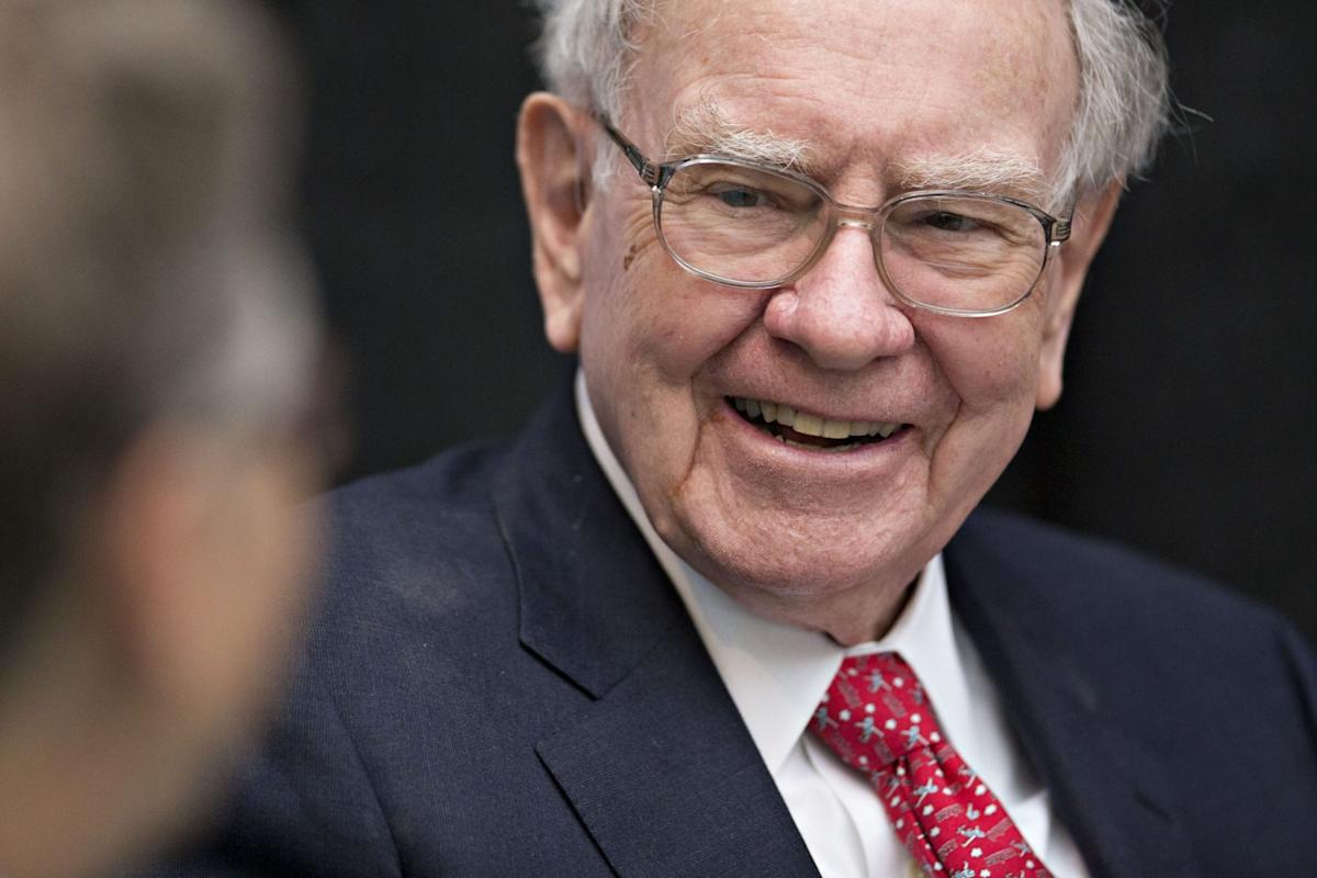  Few investors copy Warren Buffett’s investment strategy ‘because no one wants to get rich slow,’ the retiring Berkshire Hathaway CEO says