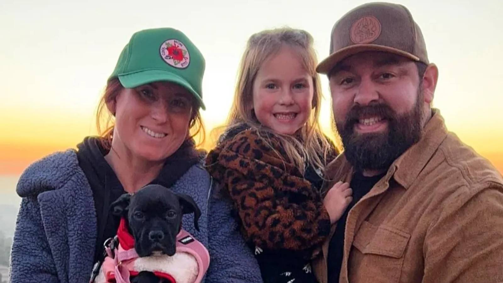  Food influencer ‘FoodWithBearHands’ dies in tragic accident while traveling with family