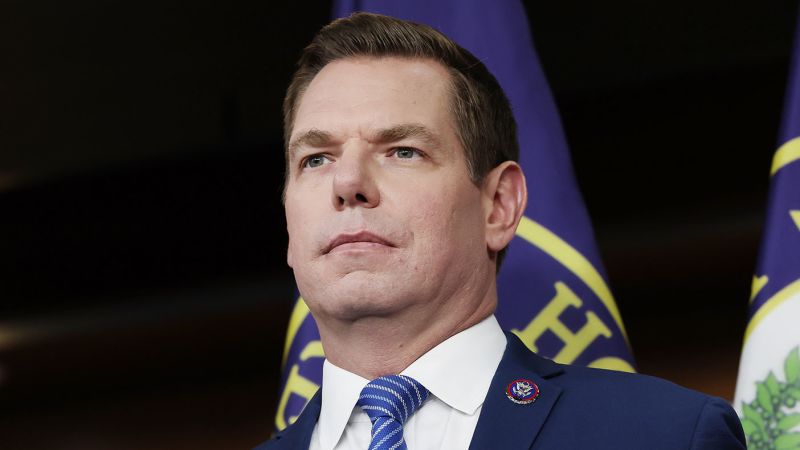  Eric Swalwell referred by Bill Pulte to the Justice Department over mortgage fraud allegations