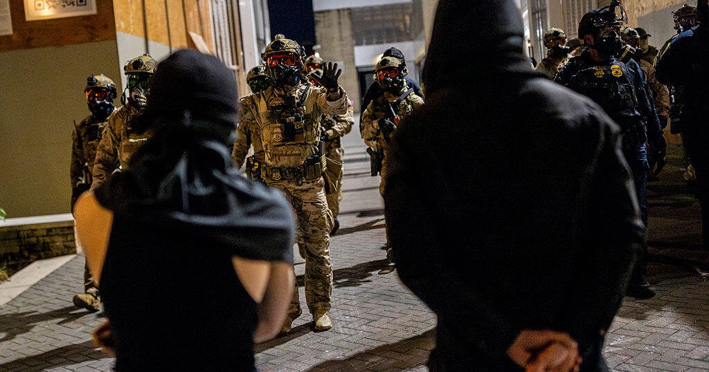  Hundreds of National Guard members to leave Portland, Chicago, source says