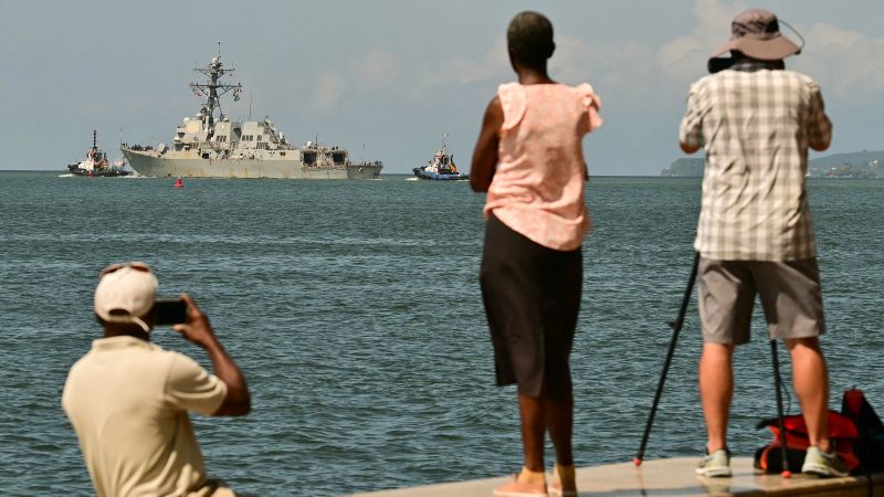  Trump admin tells Congress it currently lacks legal justification to strike Venezuela