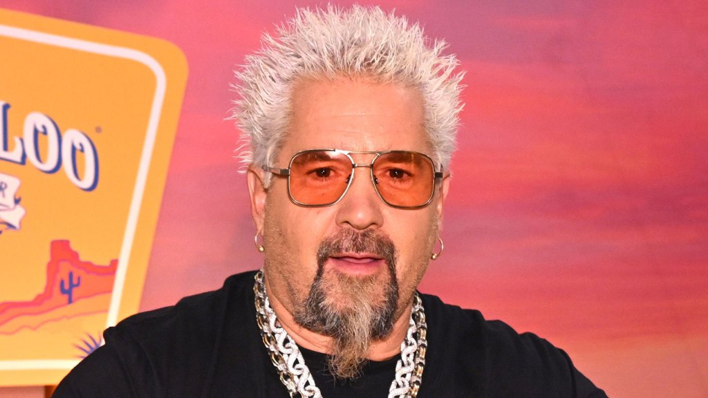  Food Network Star Guy Fieri Suffers Accident & Forces ‘Flavor Town Food Fight’ Producers To “Pivot”