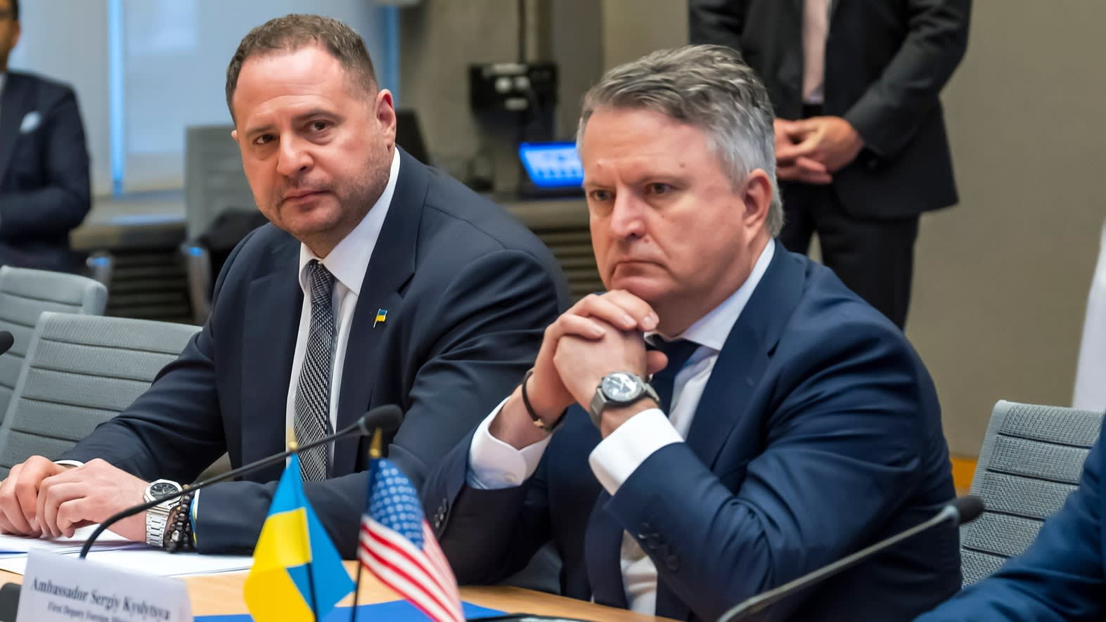  US and Ukraine draft new 19-point peace plan but defer biggest decisions – Financial Times