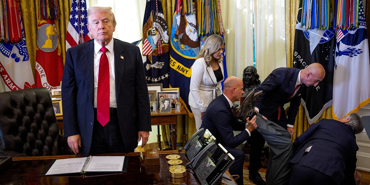  Trump Pardons Crooks, Ignores Courts, and Threatens War