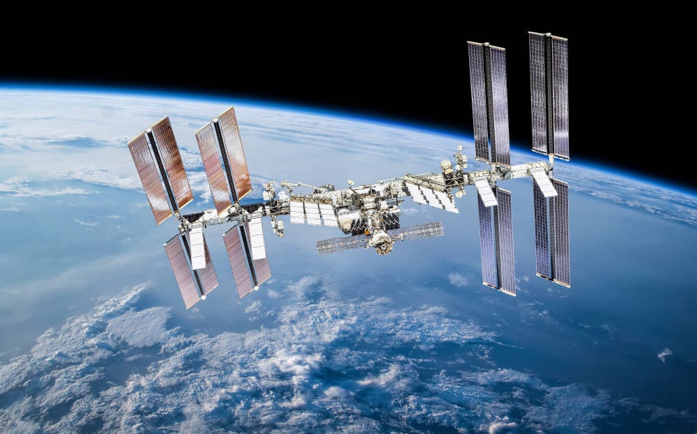  Stash or splash? NASA asked for ISS deorbit alternatives • The Register