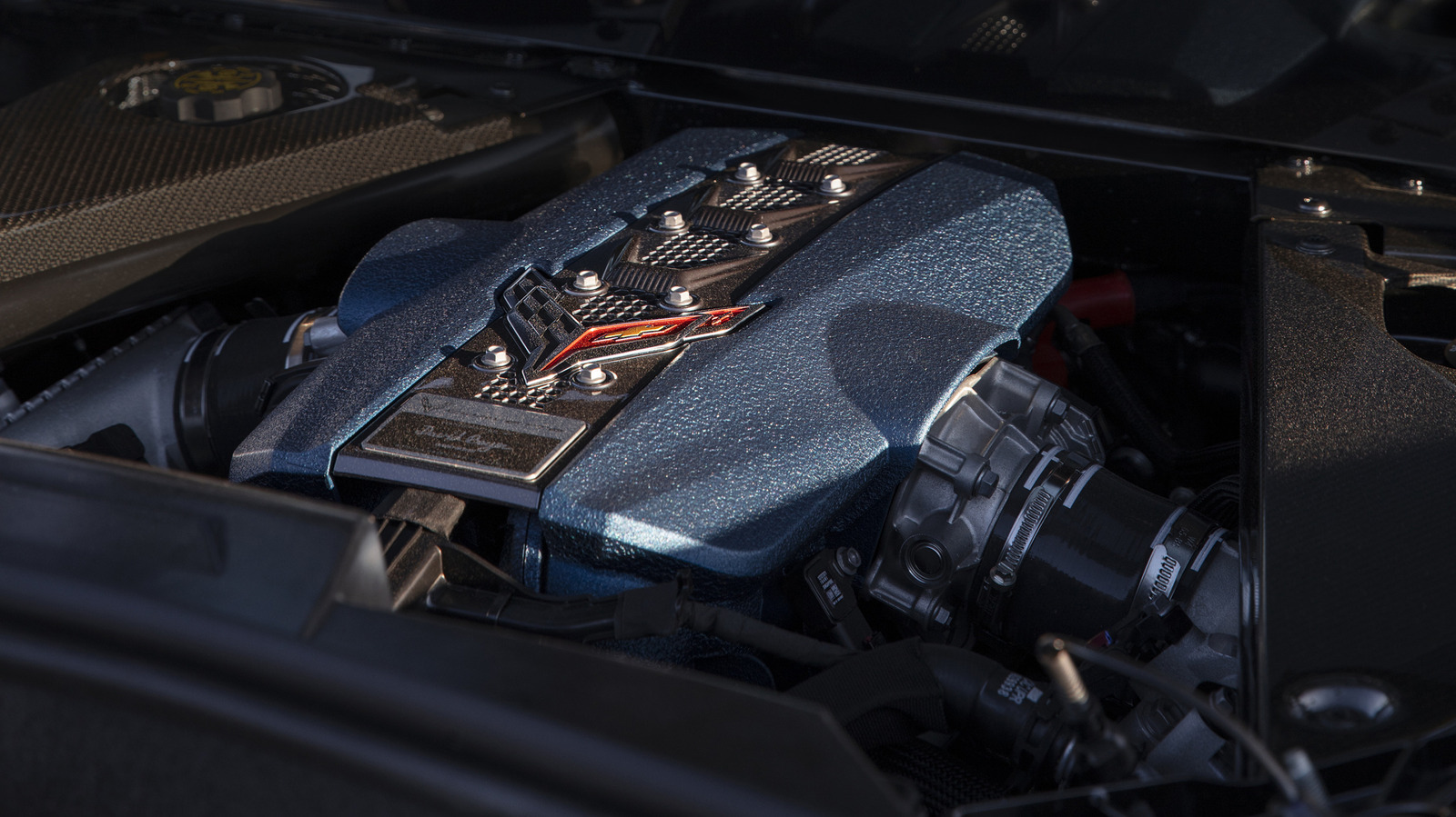  Why Chevy Switched To A Flat Plane Crank In The Corvette