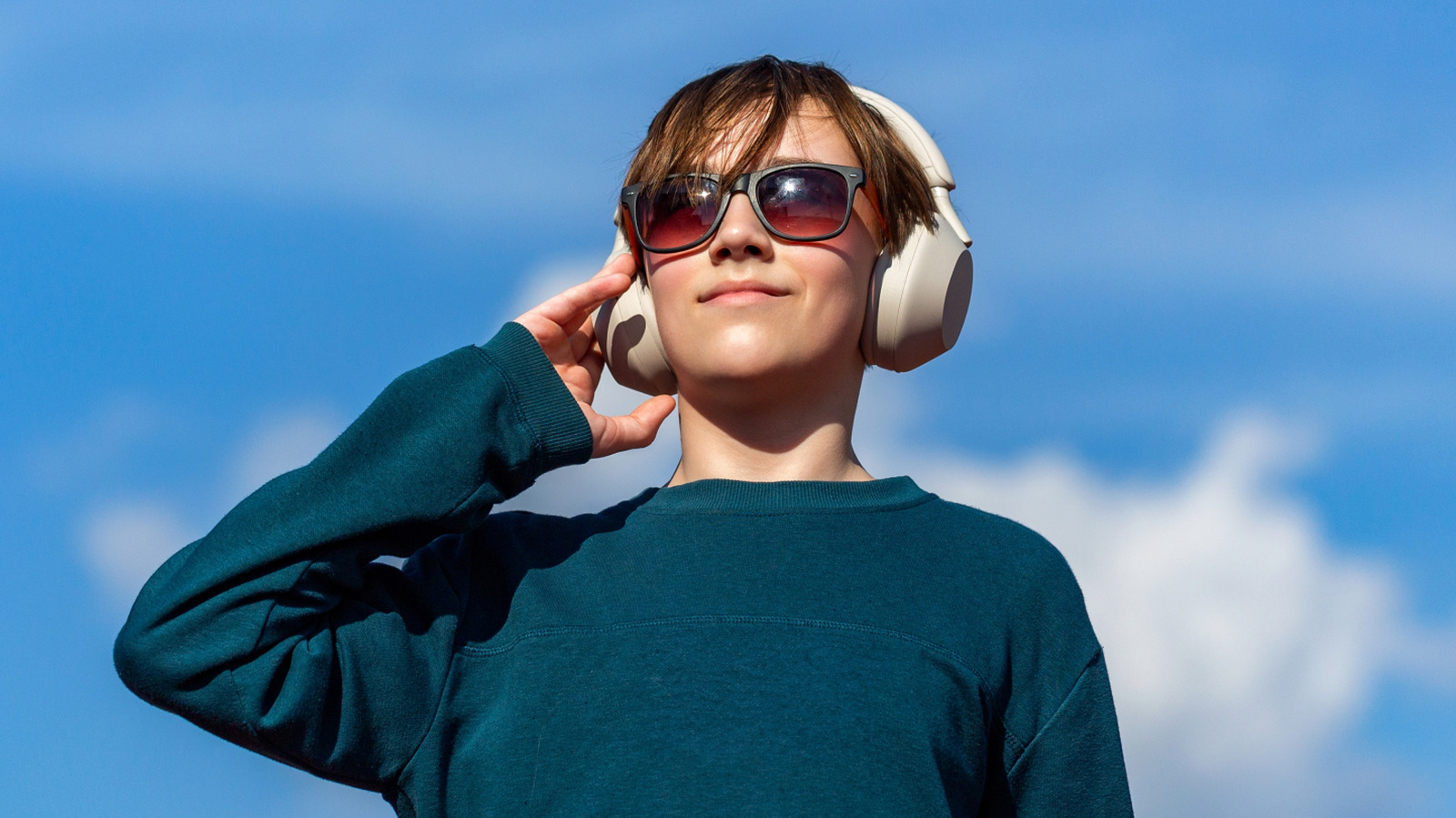  13 Best Headphones For Audiophiles According To Consumer Reports