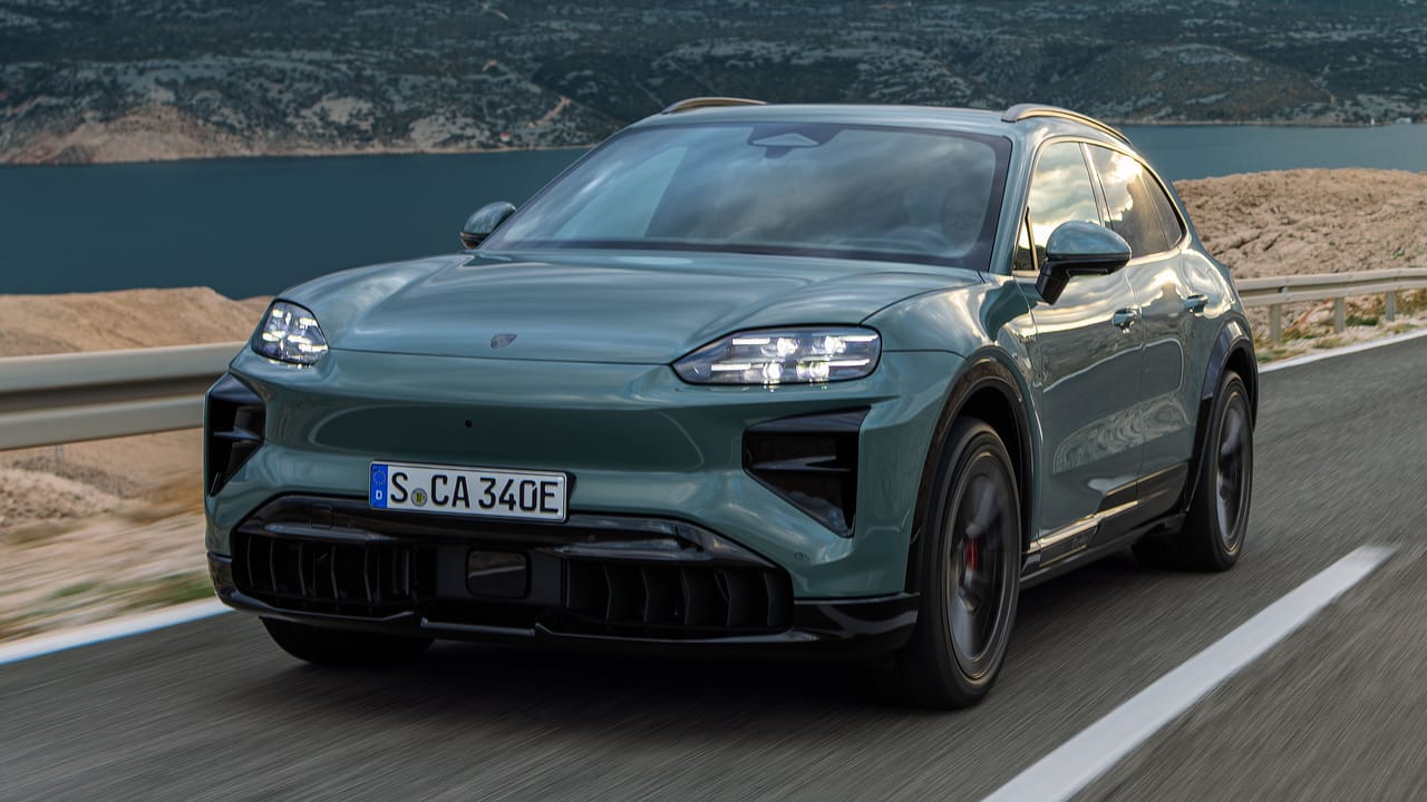  Watch out, world: the 1,140bhp Porsche Cayenne Turbo Electric is here