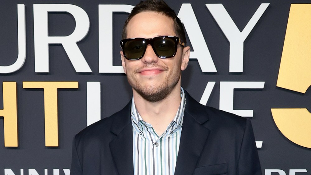  Pete Davidson Says He’d Return to ‘SNL’ if Lorne Michaels Asked