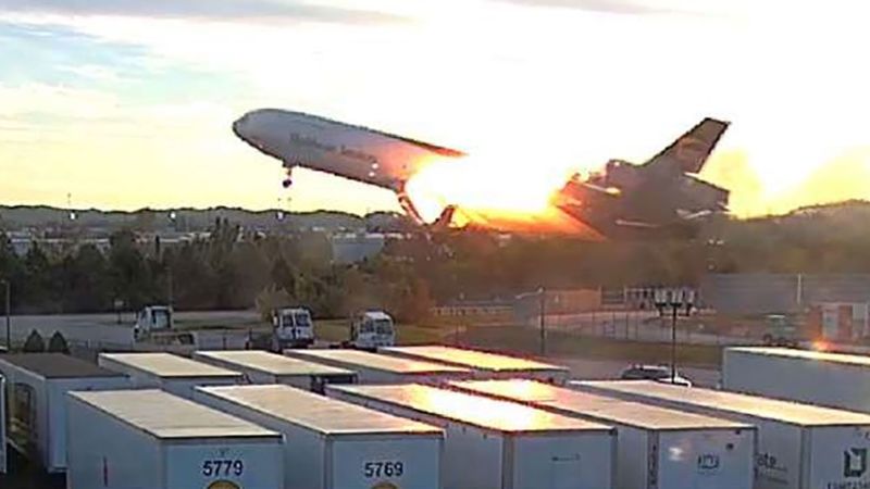  NTSB releases frame-by-frame images of engine separating during deadly UPS crash in Louisville