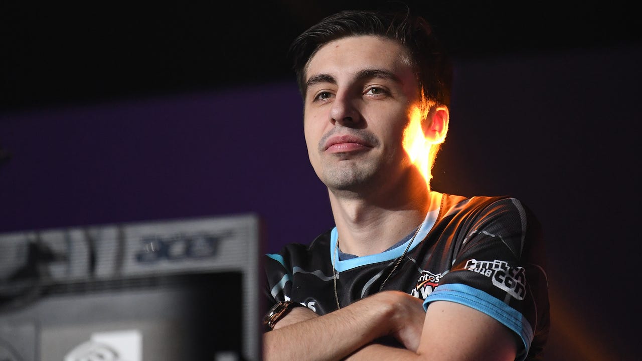  ‘Us Multiplayer Gamers Are the Minority’ — Shroud, One of the Biggest Streamers in the World, Urges His Followers to Vote for Arc Raiders Over Clair Obscur: Expedition 33 for Game of the Year