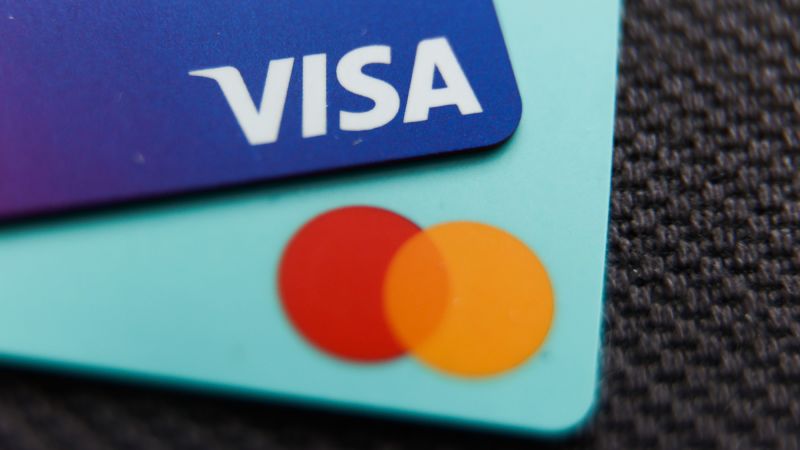  Visa and Mastercard strike deal to lower merchant fees