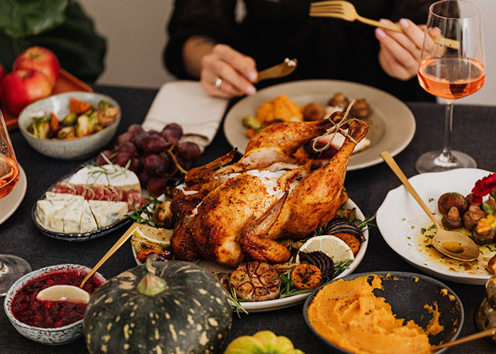 Woman Cancels Thanksgiving After 20 Years Of Hosting Because Of Sister-In-Law's Crazy Diet