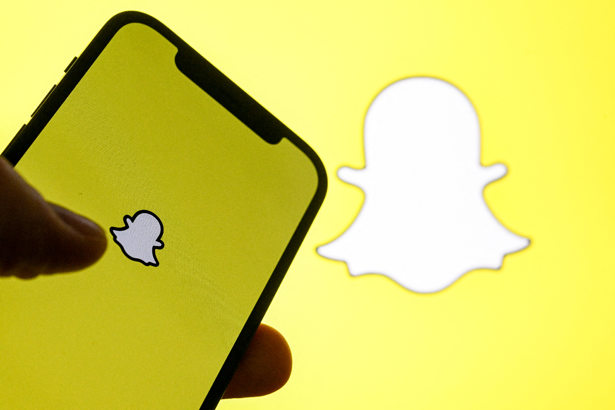  Snapchat now lets you inform others when you have arrived at your destination