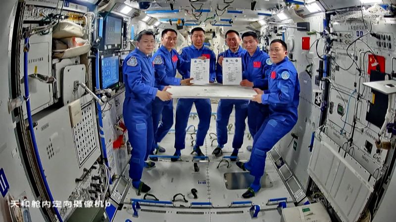  Chinese astronauts’ return to Earth delayed over fears Shenzhou-20 spaceship damaged by debris