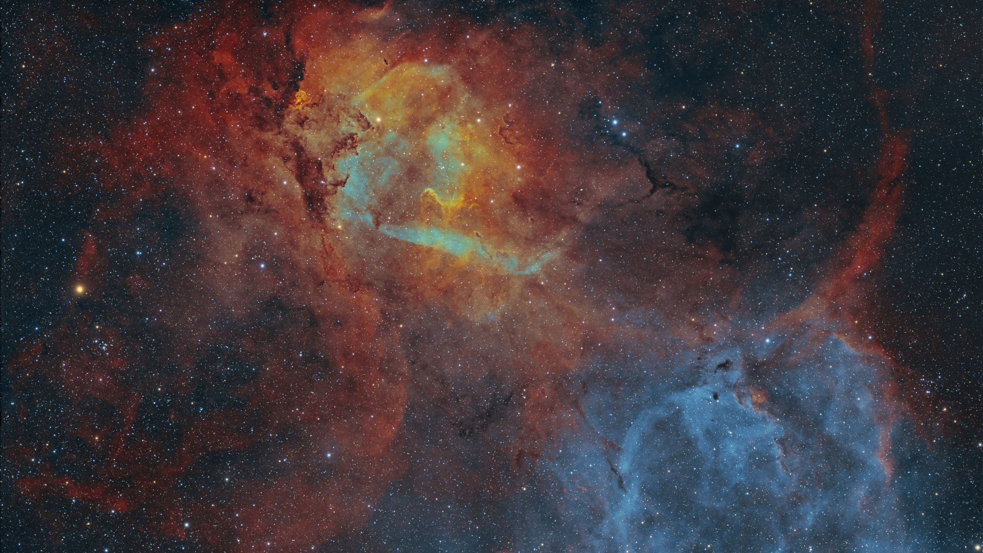 A ‘rampaging lion’ nebula roars to life in a stunning deep-space photo