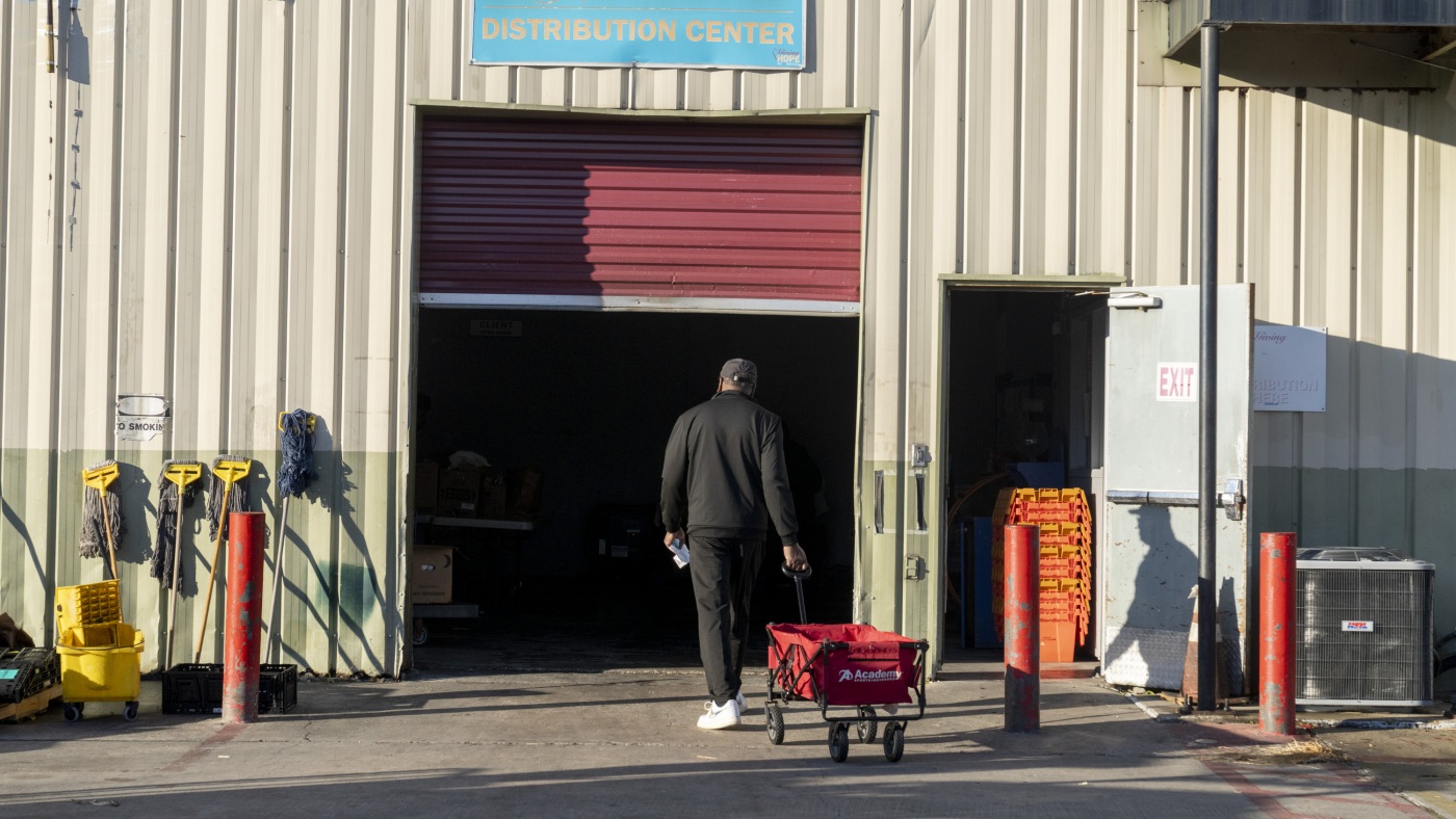  The federal government is still shut down. Here’s what that means across the country : NPR