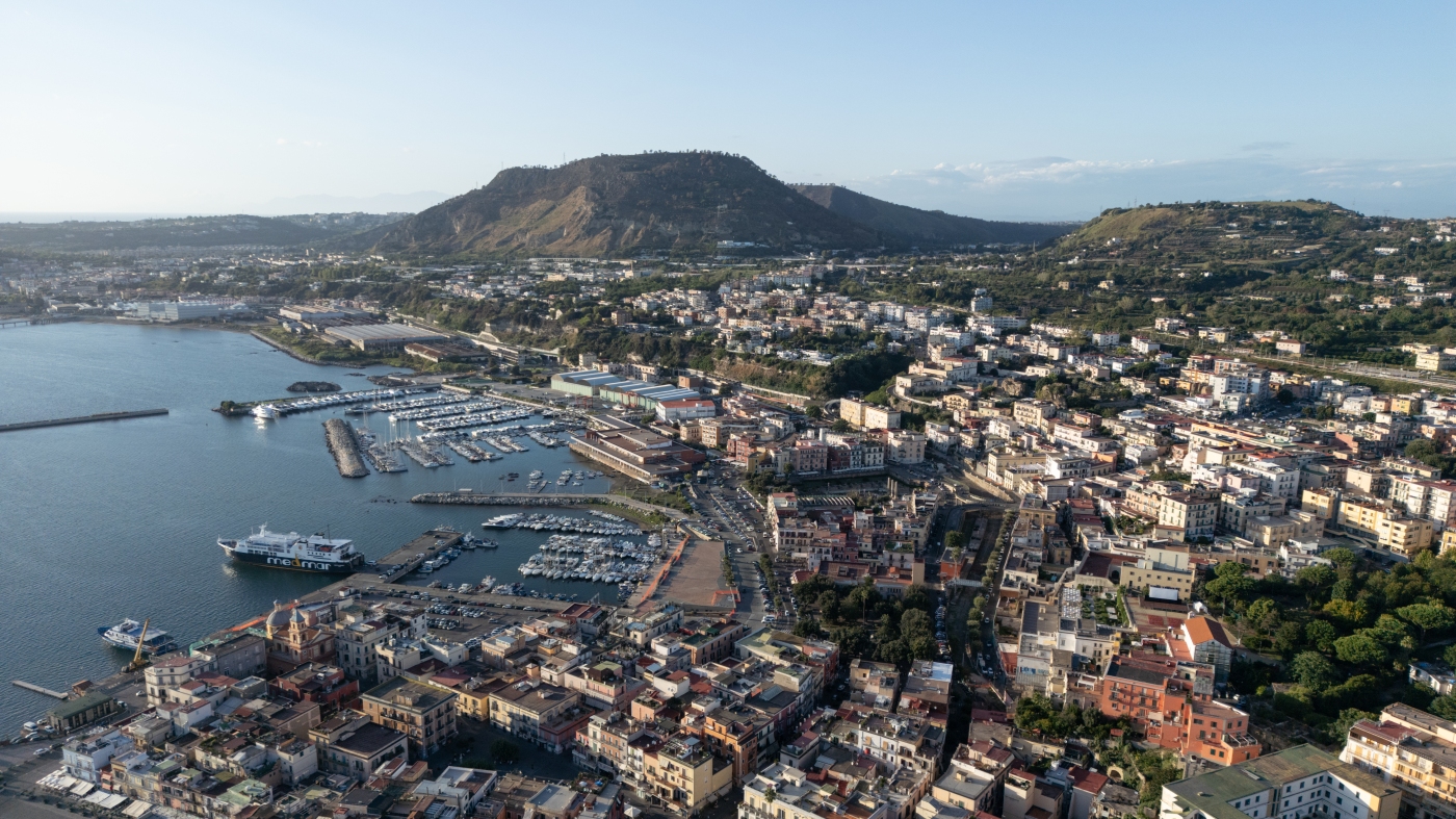  Italy’s Campi Flegrei supervolcano is stirring. Could it erupt? : NPR