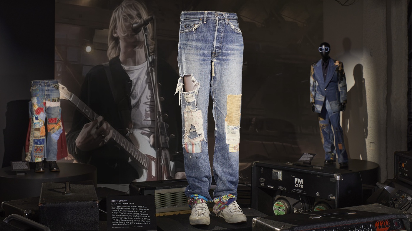  Levi’s showcases denim worn by Cobain, Mercury and Beyoncé : NPR