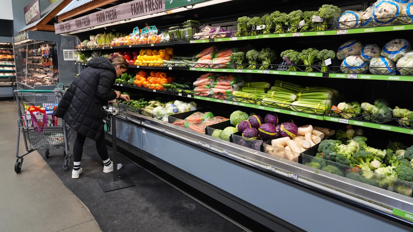 States scramble to issue full SNAP benefits after shutdown ends