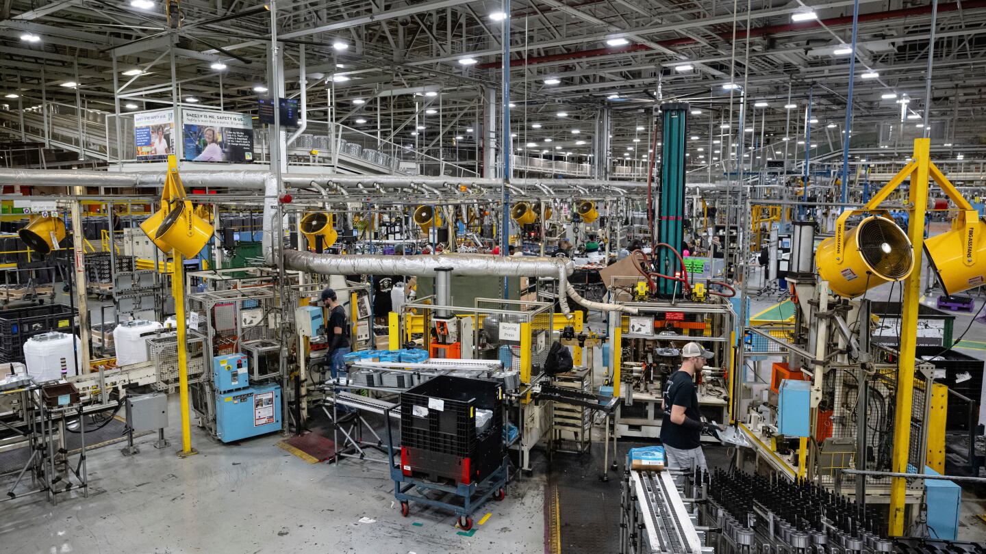  GE Appliances boosts contracts with US suppliers as it moves production from China to Kentucky