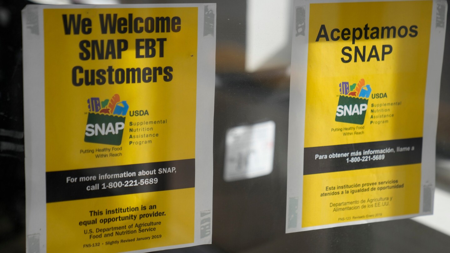  SNAP uncertainty deepens as shutdown fight reaches a crisis point