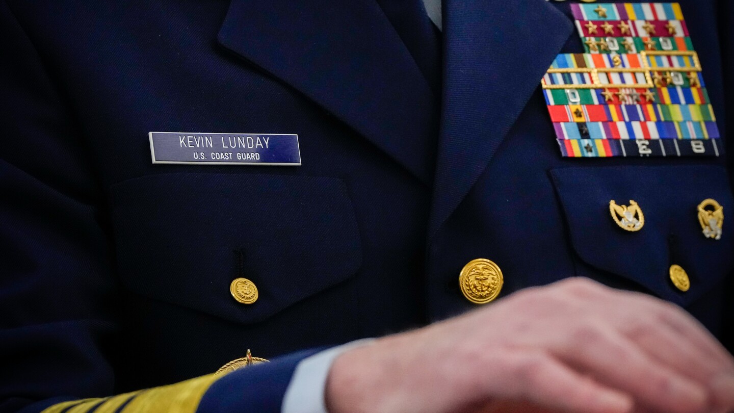  Coast Guard to call swastikas, nooses ‘potentially divisive’