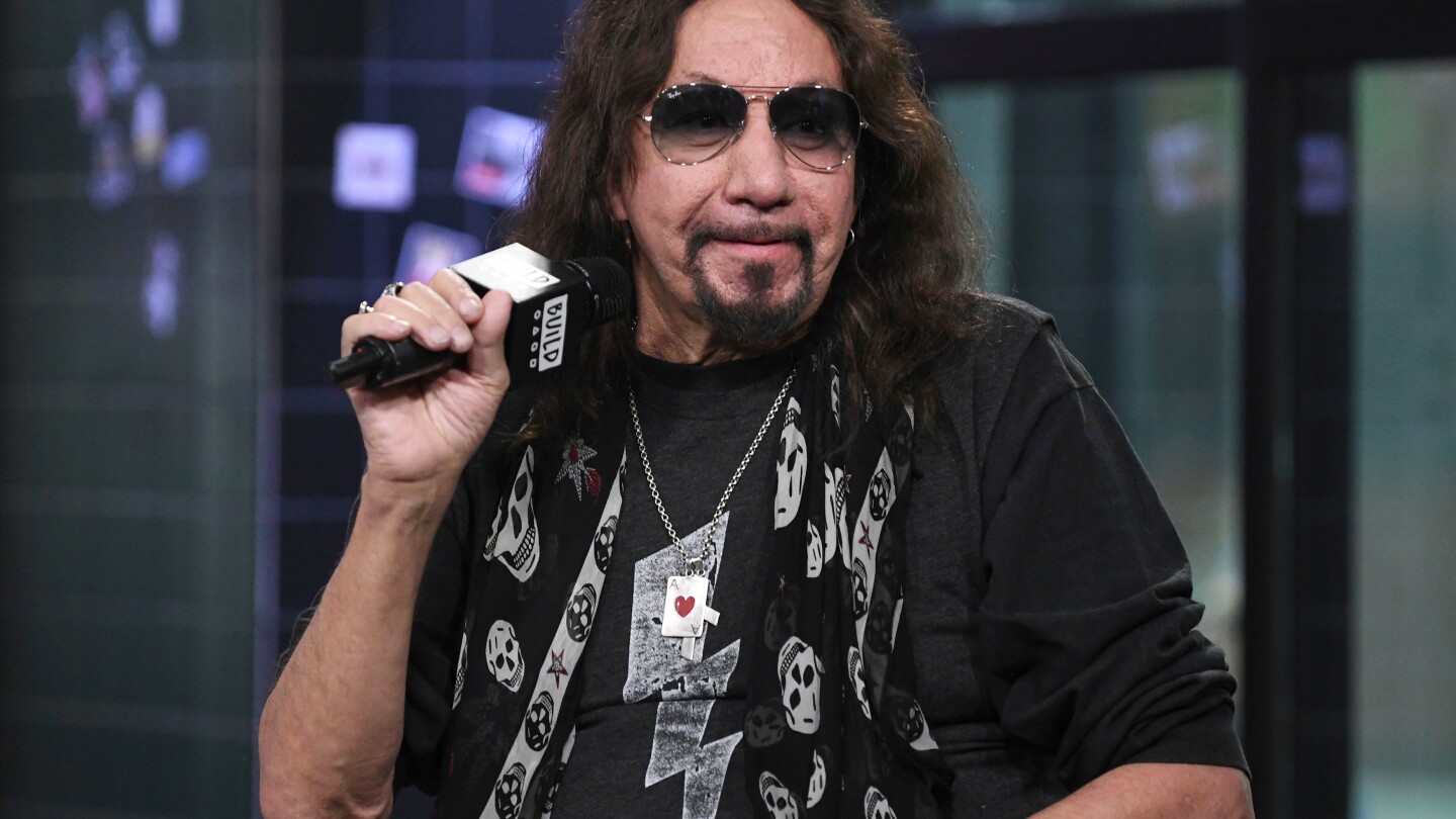  Ace Frehley, Kiss lead guitarist, died from fall injuries