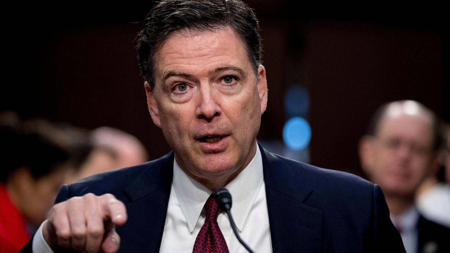  Prosecutors urge judge to deny Comey effort to dismiss case