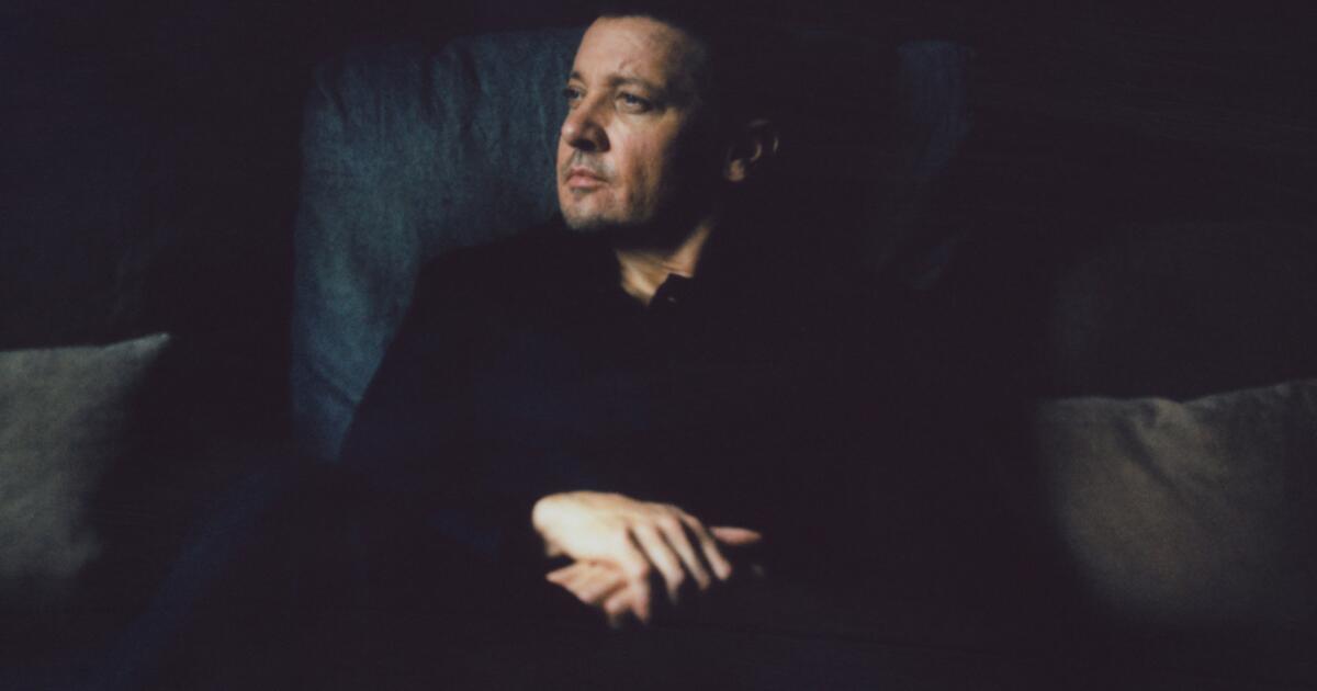  Jeremy Renner denies filmmaker Yi Zhou’s misconduct allegations