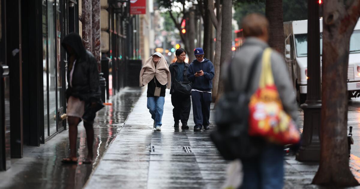  SoCal storm: Area braces for flooding and mudslides as major atmospheric river storm moves in