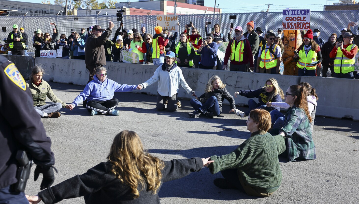  14 suburban moms arrested in sit-in protest outside Broadview ICE facility